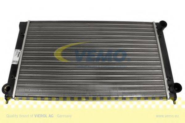 Радиатор, охлаждение двигателя VEMO V15-60-5015