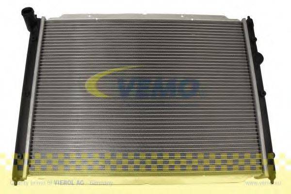 VEMO V15605053 Радиатор, охлаждение двигателя