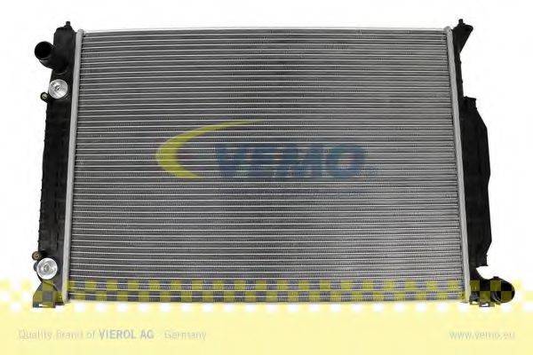 VEMO V15606043 Радиатор, охлаждение двигателя