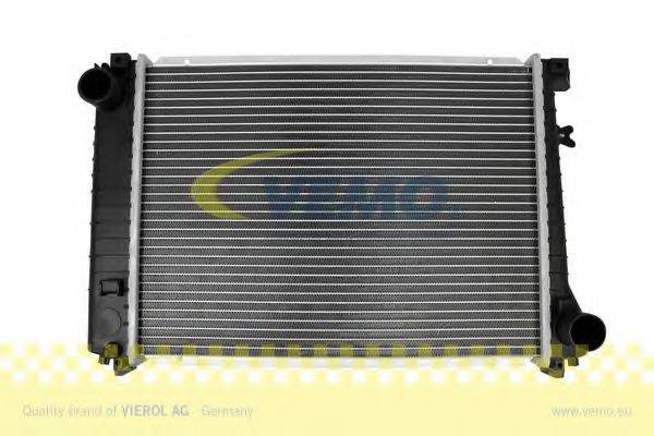 VEMO V20601526 Радиатор, охлаждение двигателя