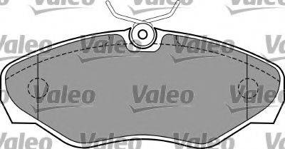 Комплект тормозных колодок, дисковый тормоз VALEO 597487